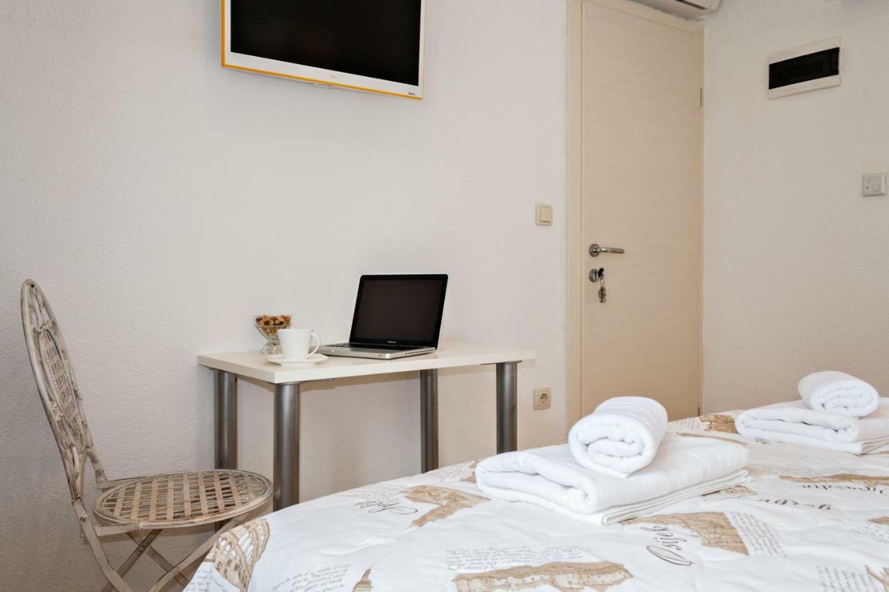 Guest House Paradise Spalato Esterno foto